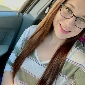 Meet your Posher, Nikki